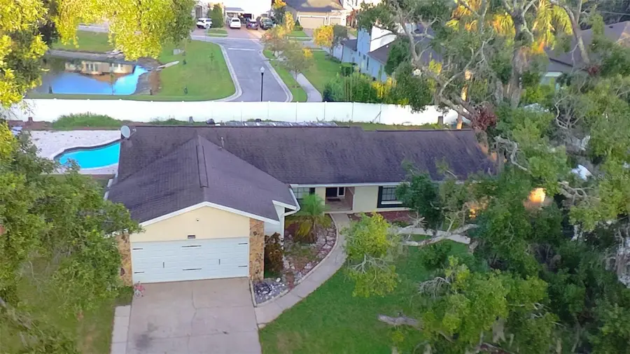 13603 Westshire Drive, Tampa, FL 33618 - Image #3