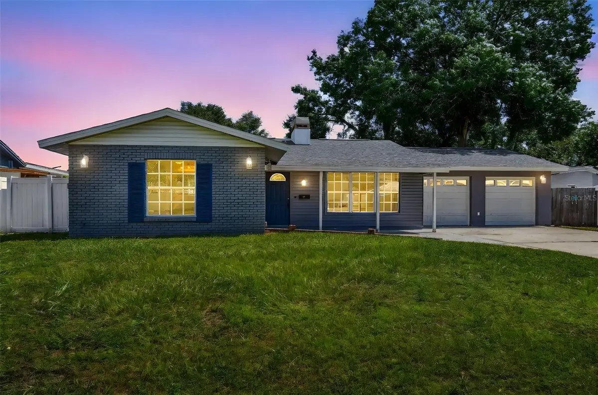 7105 Halifax Court, Tampa, FL 33615 - Image #1