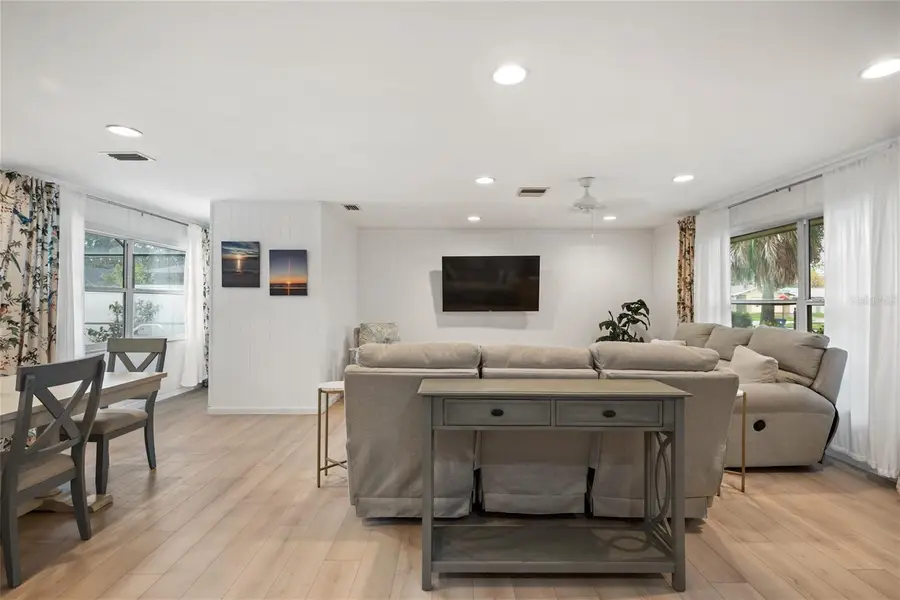 13441 Del Prado Drive S, Largo, FL 33774 - Image #3