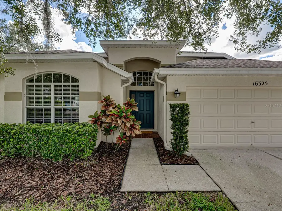 16325 Bridgeglade Lane, Lithia, FL 33547 - Image #2