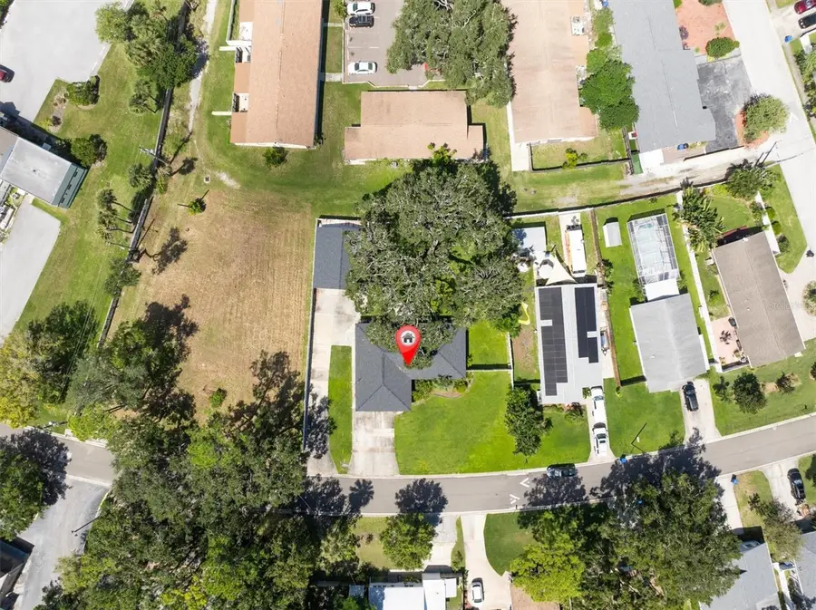 126 SE Madison Circle N, Saint Petersburg, FL 33703 - Image #3