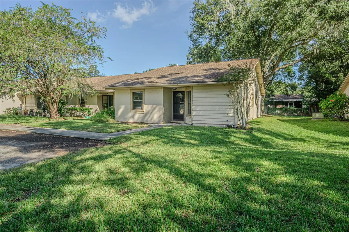 2010 Cedar Run Drive, Plant City, FL 33563 - Image #1