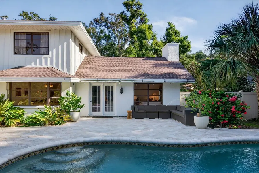 1835 Serpentine Drive S, Saint Petersburg, FL 33712 - Image #2