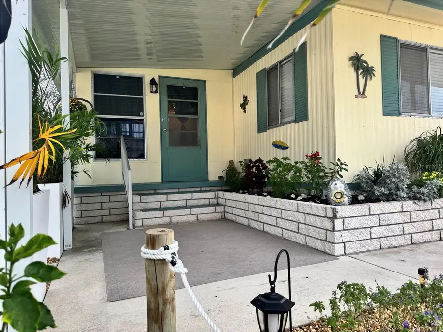 35012 Dale Avenue, Zephyrhills, FL 33541 - Image #2