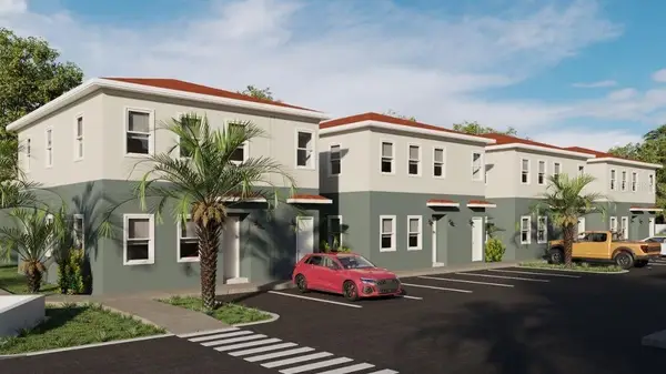 6925 E 21st Avenue, TAMPA, FL 33619