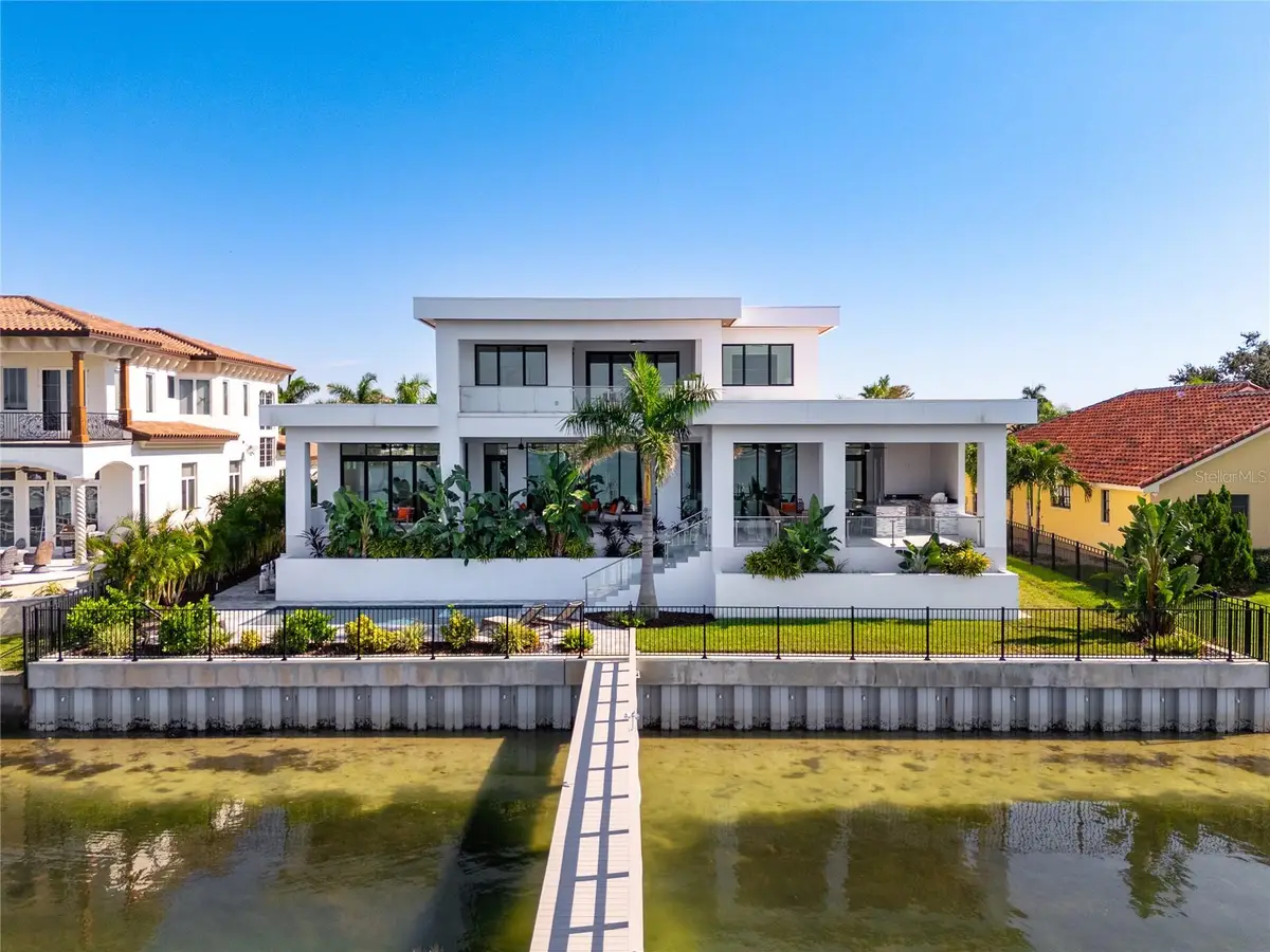 5237 61st Avenue S, Saint Petersburg, FL 33715 - Image #1