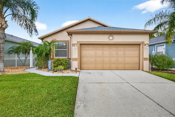 8415 Tarocco Court, LAND O LAKES, FL 34637