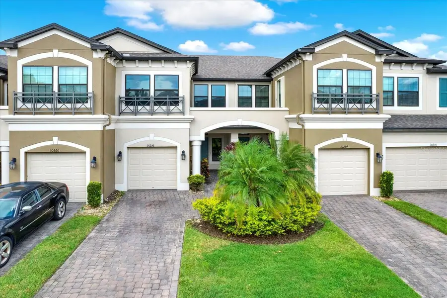 30256 Southwell Lane, Wesley Chapel, FL 33543 - Image #2