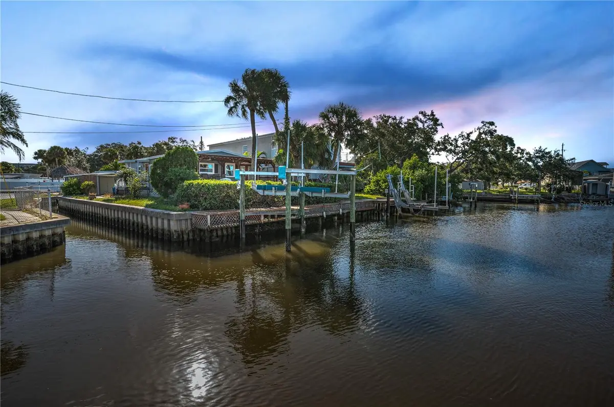 4288 86th Way N #20, Saint Petersburg, FL 33709 - Image #1