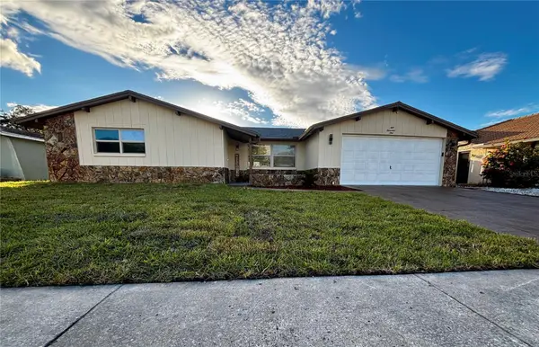 9001 Lido Lane, PORT RICHEY, FL 34668