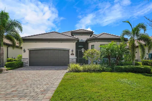 5749 Cheech Glen, BRADENTON, FL 34211