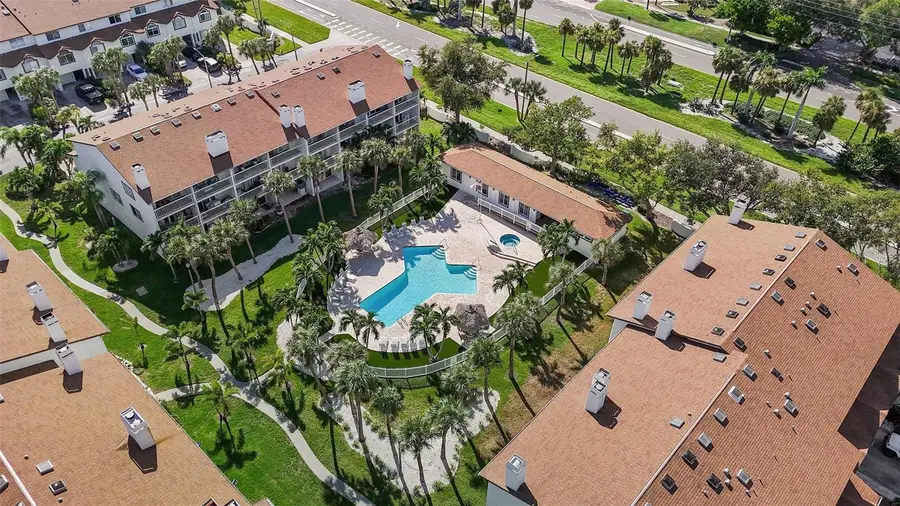 375 Madeira Circle, Tierra Verde, FL 33715 - Image #2