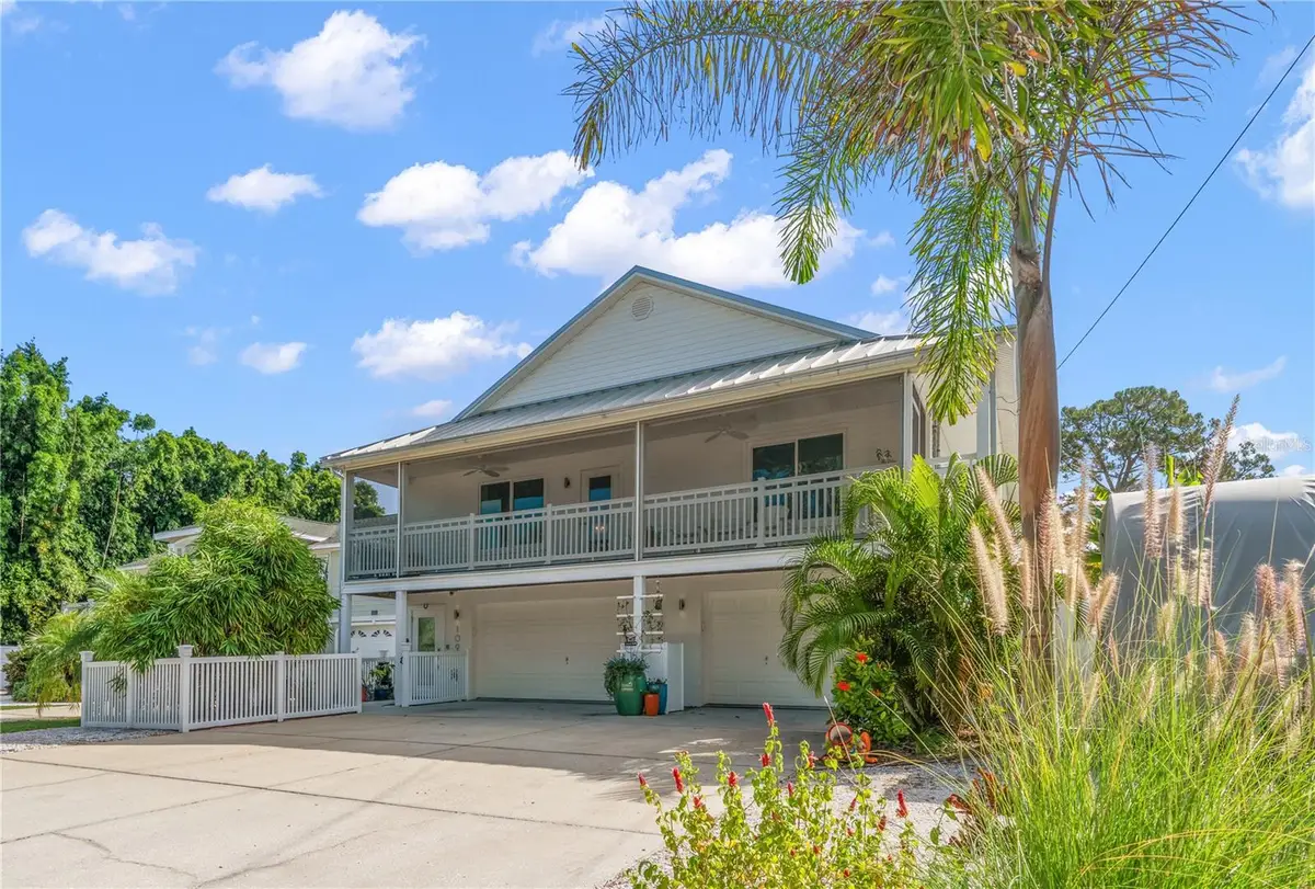 109 Peterson Lane, Palm Harbor, FL 34683 - Image #1