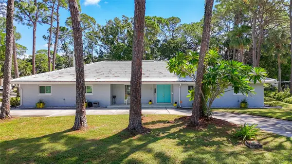 8693 15th Street N, ST PETERSBURG, FL 33702