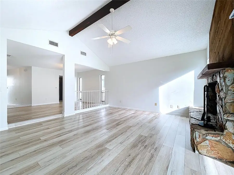 16127 Gardendale Drive, Tampa, FL 33624 - Image #2