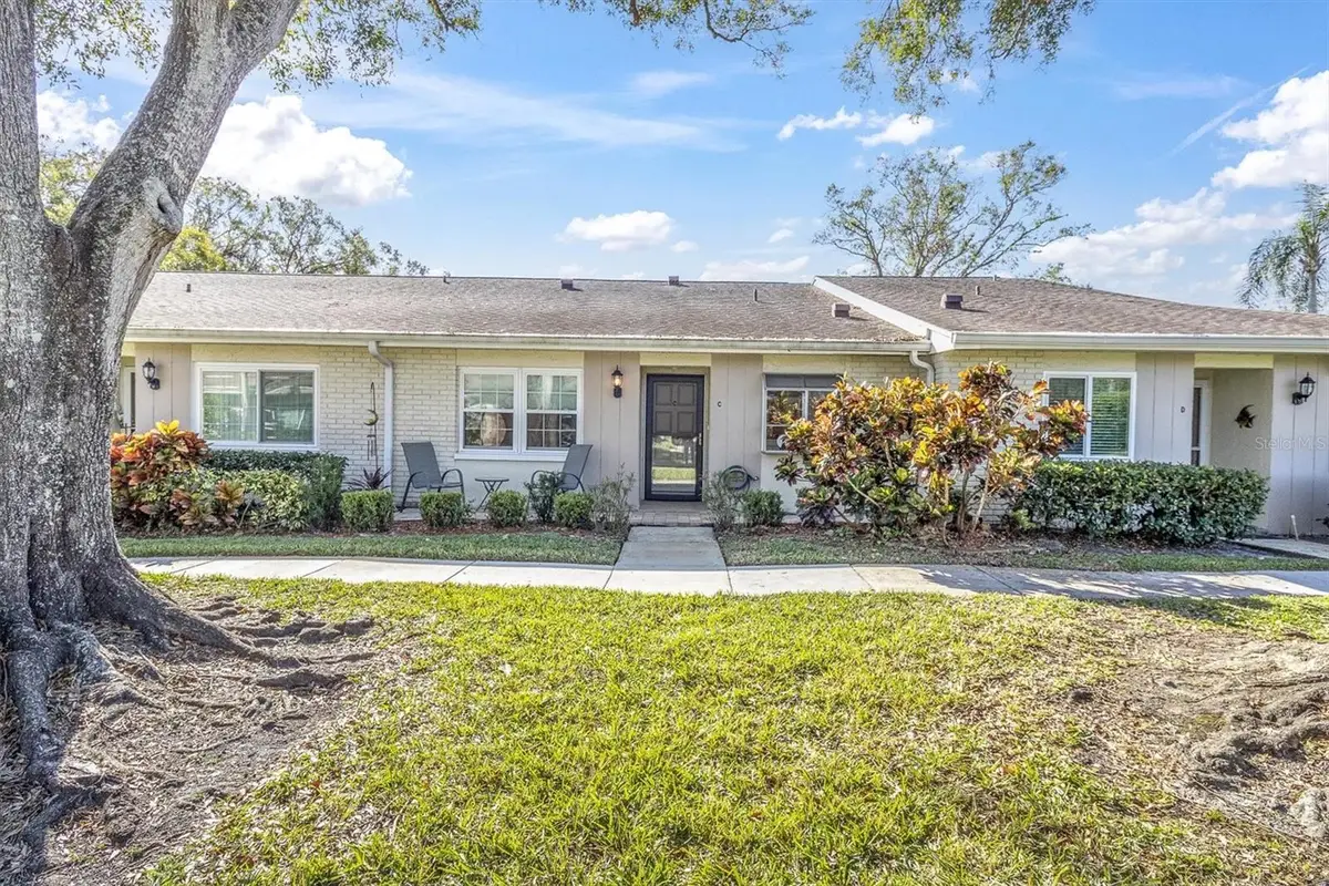 1035 Dunrobin Drive #C, Palm Harbor, FL 34684 - Image #1