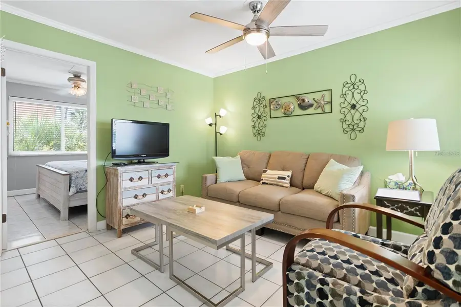 17300 Gulf Boulevard #9, North Redington Beach, FL 33708 - Image #3