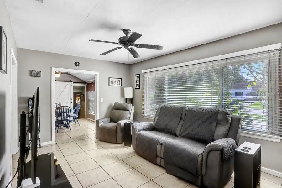 905 Cornelius Avenue, Tampa, FL 33603 - Image #3