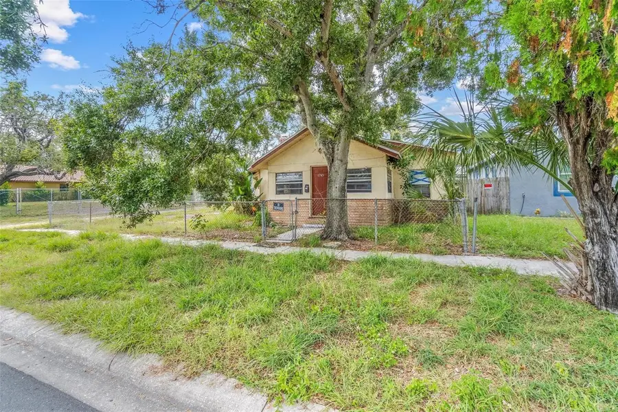 1745 44th Street S, Saint Petersburg, FL 33711 - Image #2