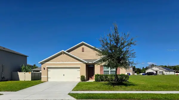 2781 Grand Central Avenue, TAVARES, FL 32778