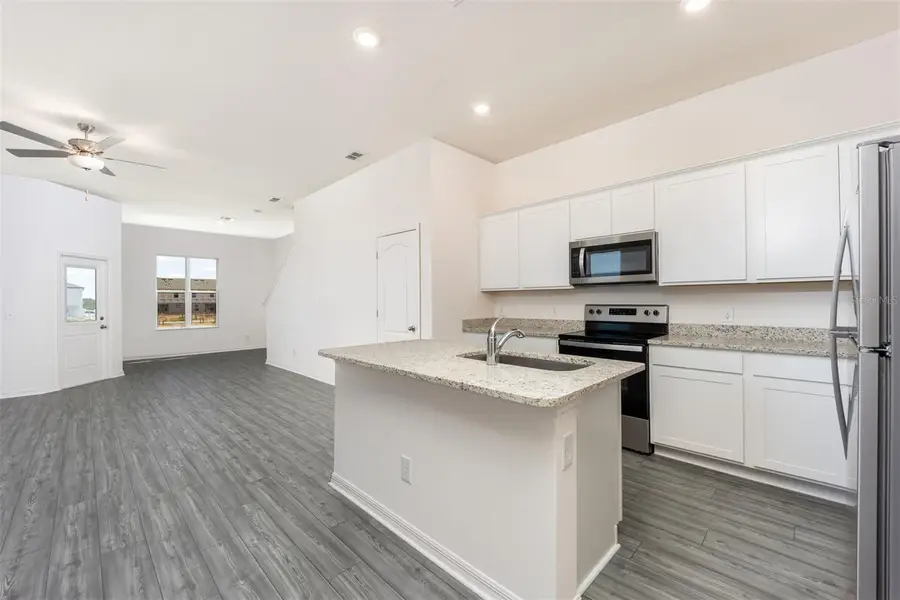 854 Poppy Lane, Dundee, FL 33838 - Image #2