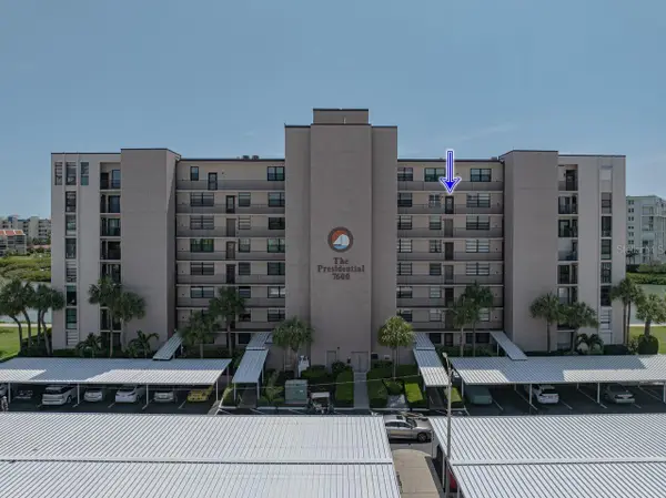 7600 Sun Island Drive S #703, SOUTH PASADENA, FL 33707