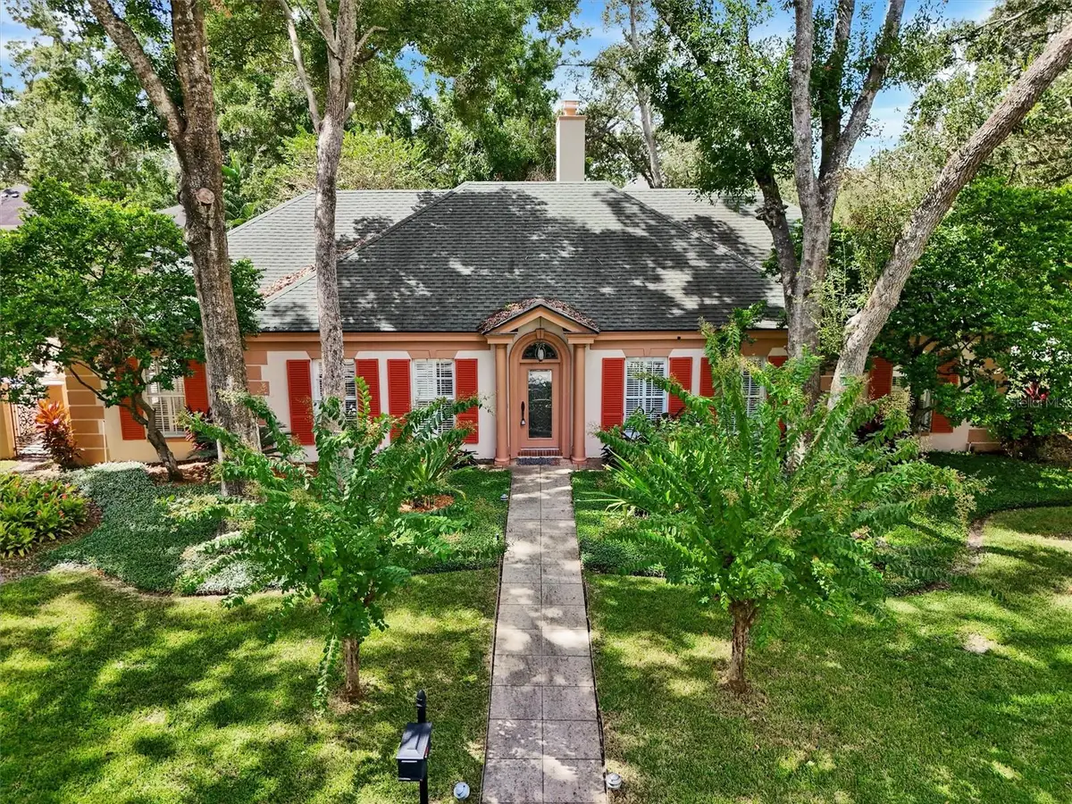 2601 Merida Lane, Tampa, FL 33618 - Image #1