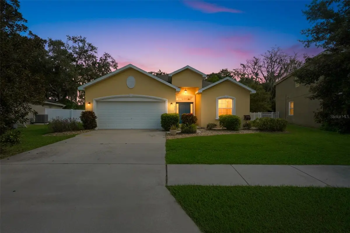 6339 Twin Bridges Drive, Zephyrhills, FL 33541 - Image #1