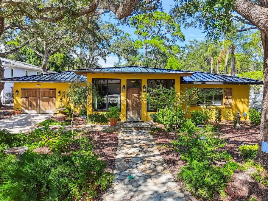 266 Lyndhurst Street, Dunedin, FL 34698 - Image #2