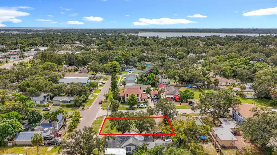 1831 10th Street S, Saint Petersburg, FL 33705 - Image #3