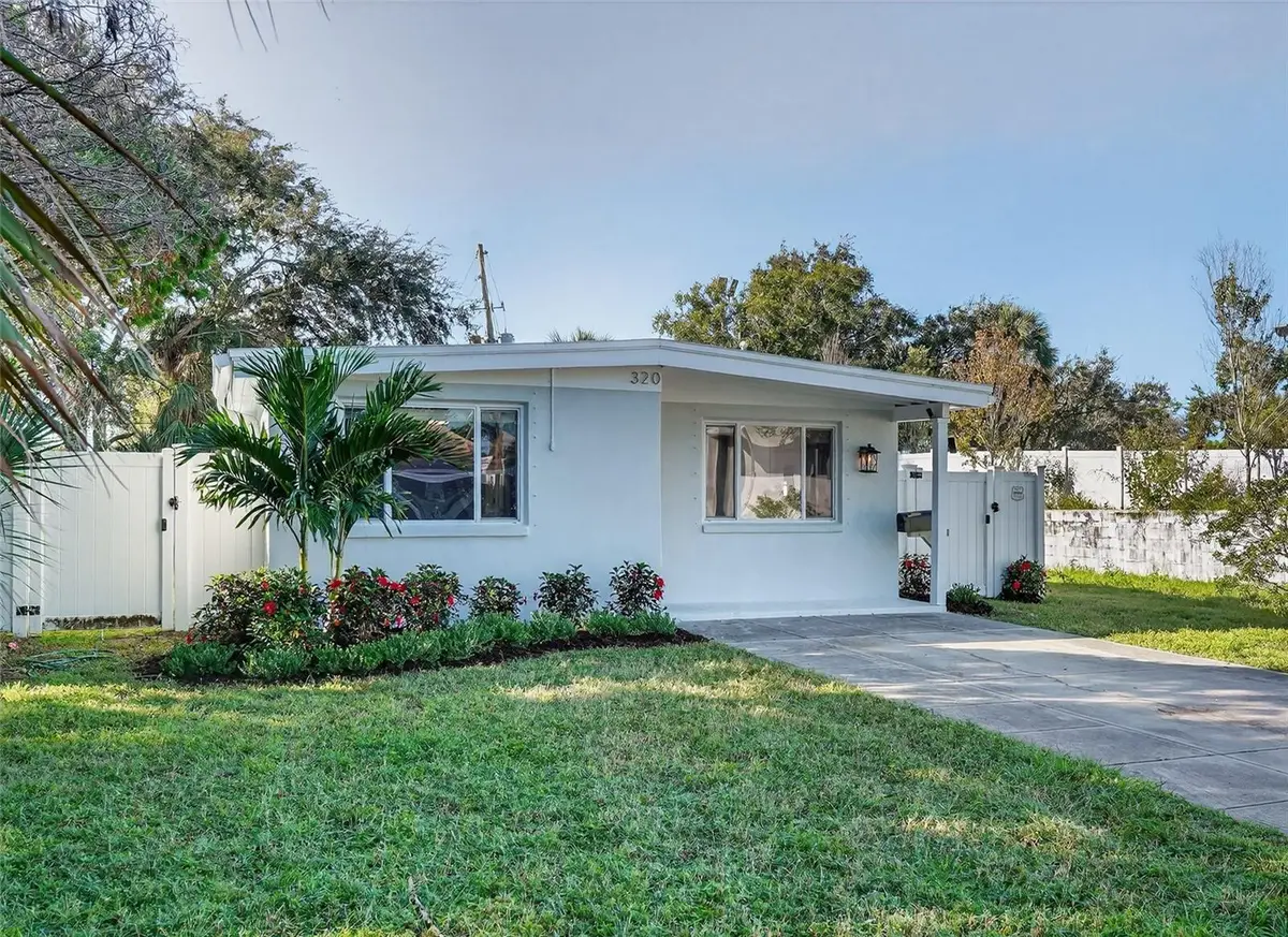 320 93rd Avenue N, Saint Petersburg, FL 33702 - Image #1