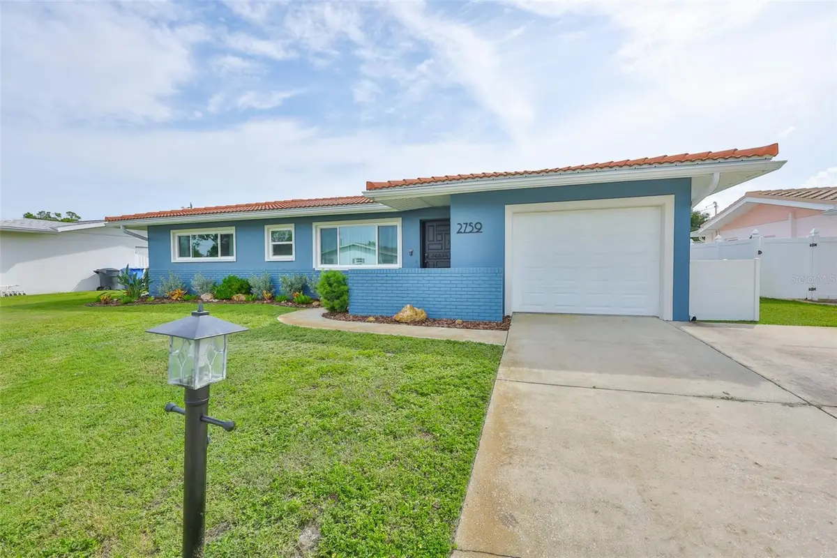 2759 61st Lane N, Saint Petersburg, FL 33710 - Image #1