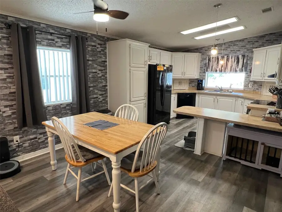 1001 Starkey Road #731, Largo, FL 33771 - Image #3