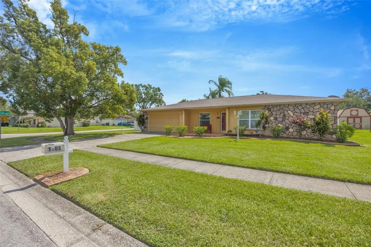 1205 Brandon Lakes Avenue, Valrico, FL 33594 - Image #1