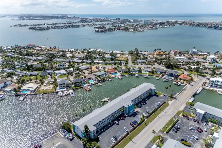 1893 Shore Drive S #203, South Pasadena, FL 33707 - Image #2