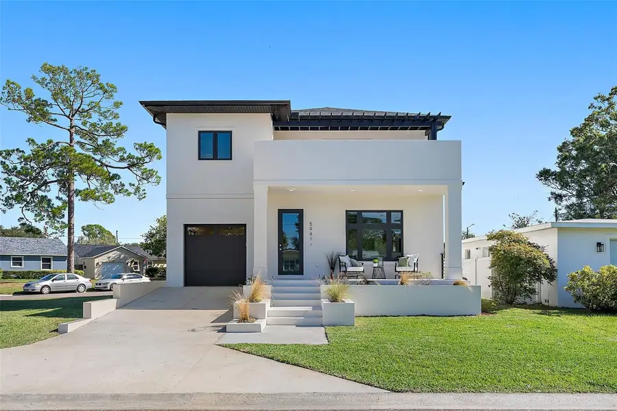 5941 Mangrove Street N, Saint Petersburg, FL 33703 - Image #2