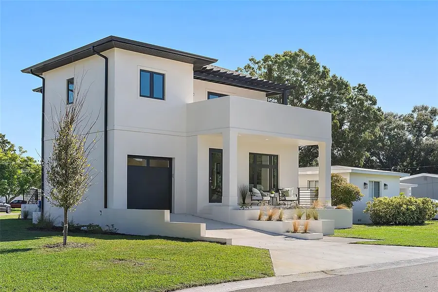 5941 Mangrove Street N, Saint Petersburg, FL 33703 - Image #3