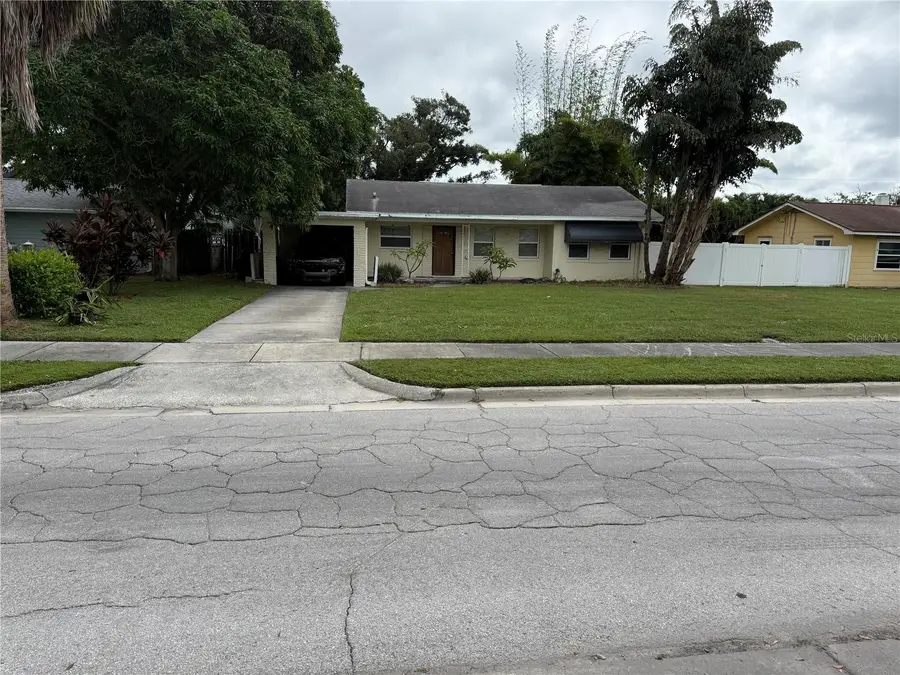 1015 Varona Street, Belleair, FL 33756 - Image #3