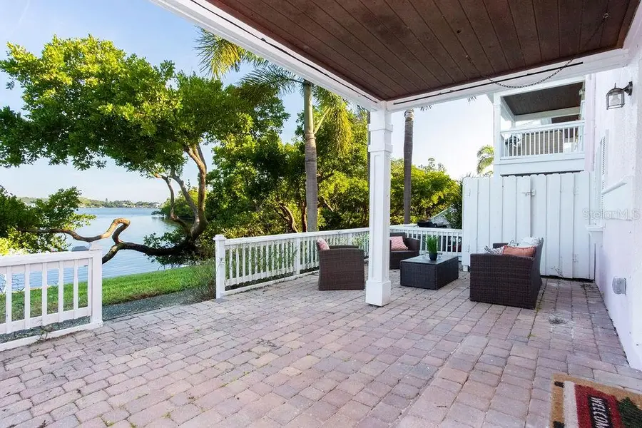 247 Pompano Drive Se #B, Saint Petersburg, FL 33705 - Image #3