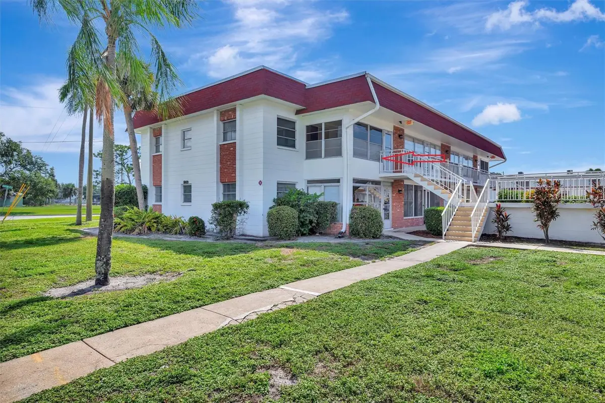 3460 32nd Avenue N #201, Saint Petersburg, FL 33713 - Image #1