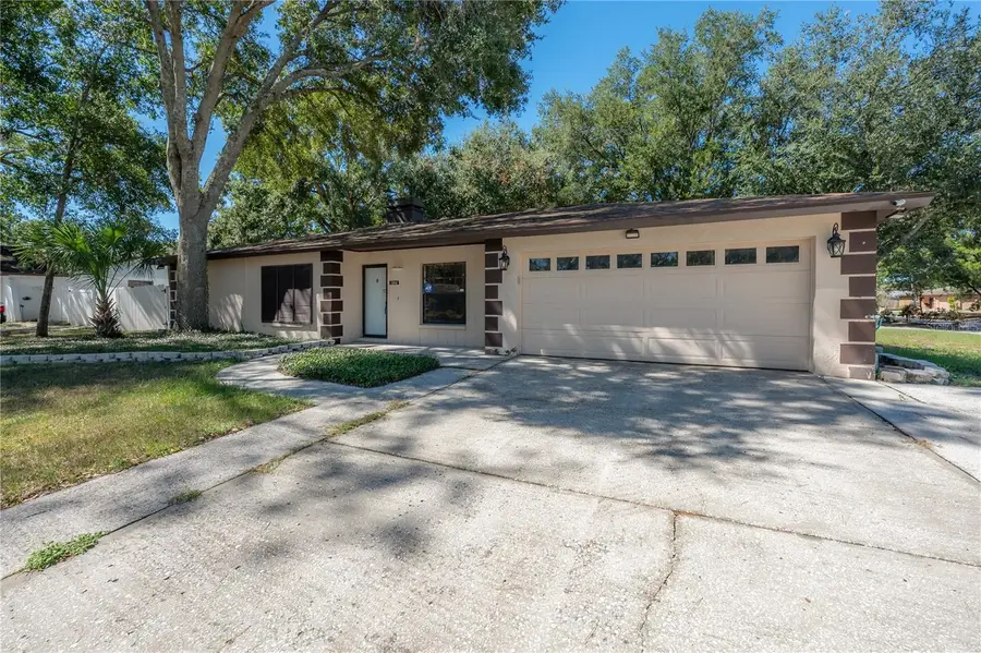11014 Cinderlane Place, Temple Terrace, FL 33617 - Image #2