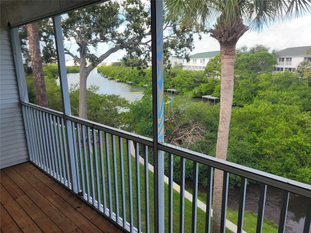 9976 Indian Key Trail #7, Seminole, FL 33776 - Image #1