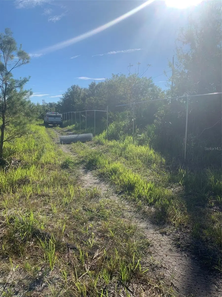 2701 Metro Drive, Ruskin, FL 33570 - Image #2