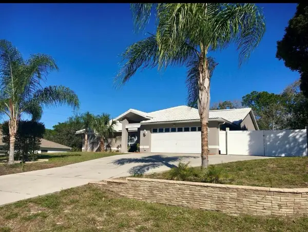 2571 Running Oak Court, SPRING HILL, FL 34608