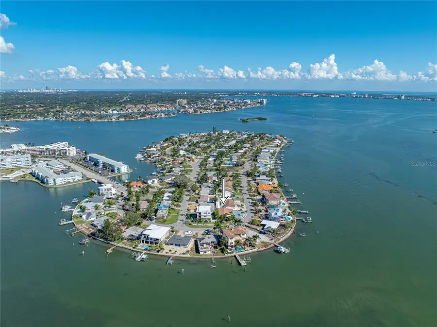 7125 S Shore Drive S, South Pasadena, FL 33707 - Image #2