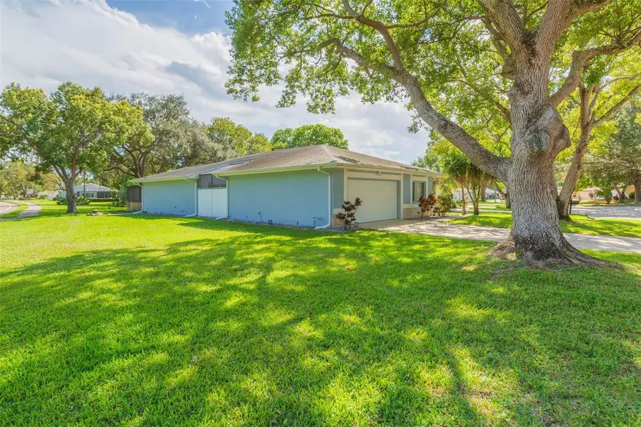 13016 Club Drive, Hudson, FL 34667 - Image #2