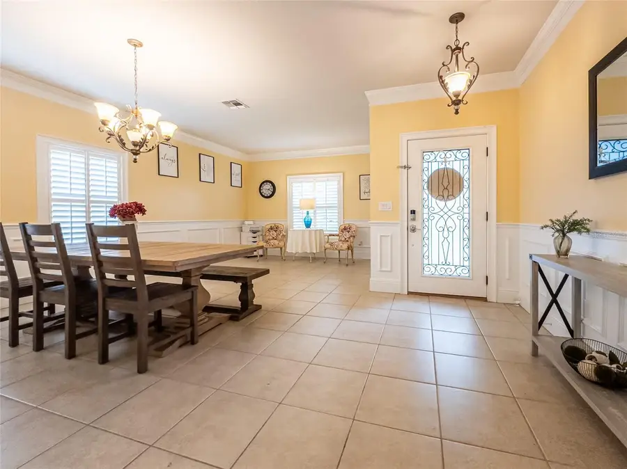 2808 Winglewood Circle, Lutz, FL 33558 - Image #2