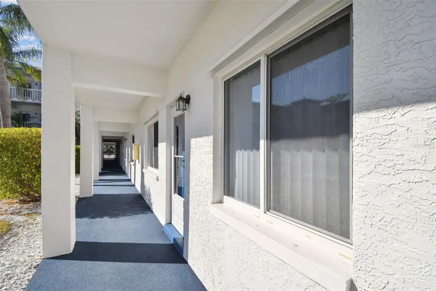 350 79th Avenue N #108, Saint Petersburg, FL 33702 - Image #3