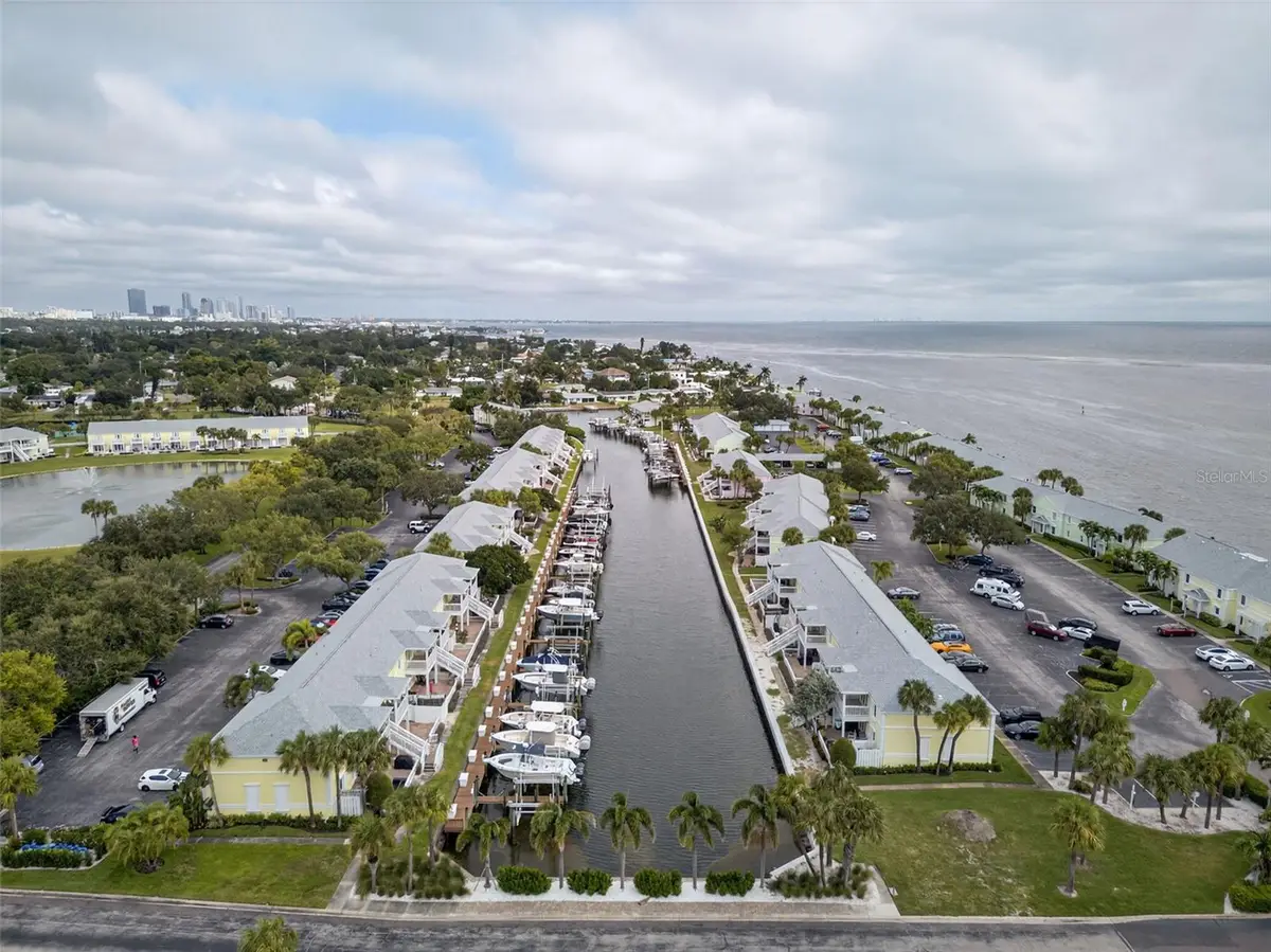 4924 Beach Drive Se #F, Saint Petersburg, FL 33705 - Image #1