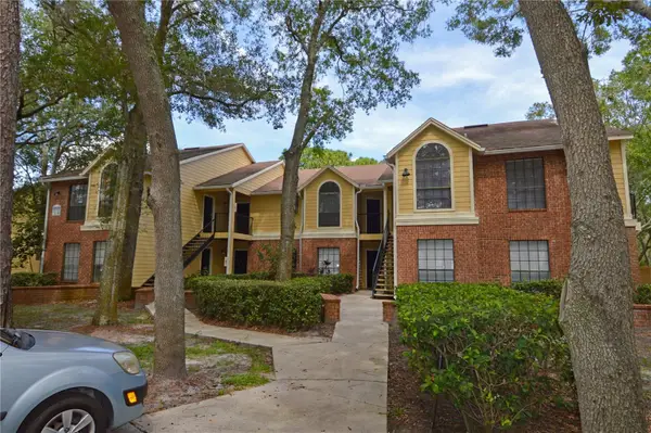 8609 Mallard Reserve Drive #101, TAMPA, FL 33614